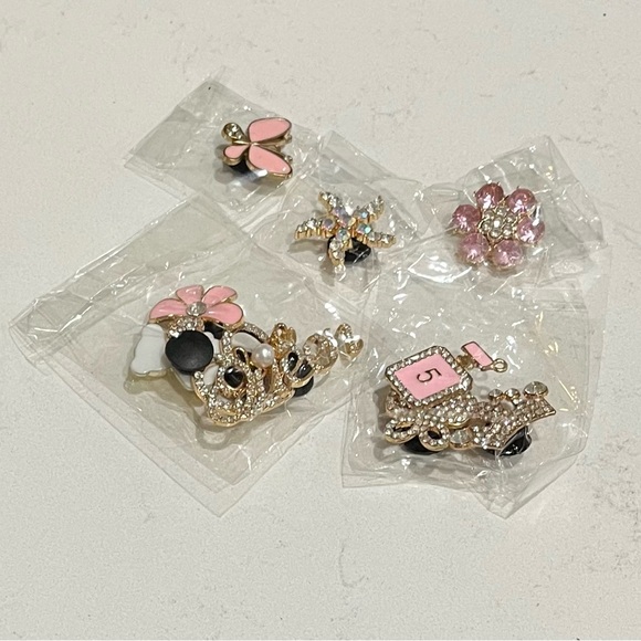 0 Bling Croc Charms, Luxury Rhinestones in Gold, Crystal Croc Charm. BarbieCore - Picture 8 of 10